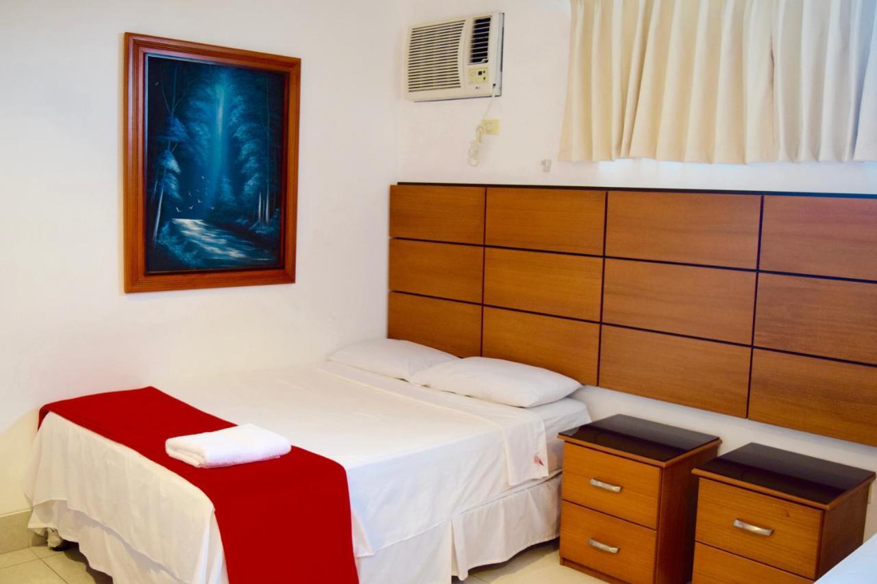 Hotel Apart Guayaquil Aeropuerto Exterior photo