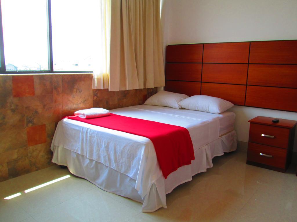 Hotel Apart Guayaquil Aeropuerto Exterior photo